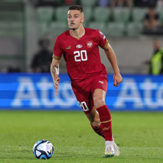 Novi dres Srbije – gde smo mi, a gde drugi? ANKETA