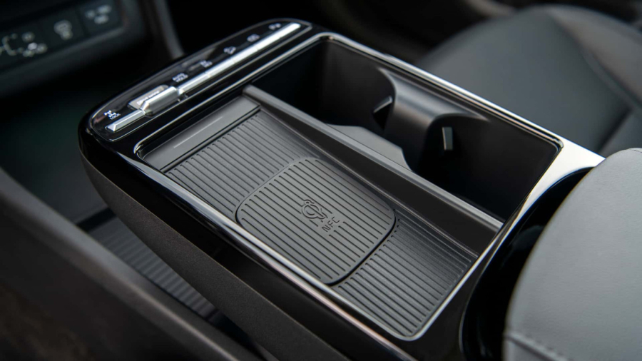 Unapređen popularni SUV, evo šta je sve novo FOTO