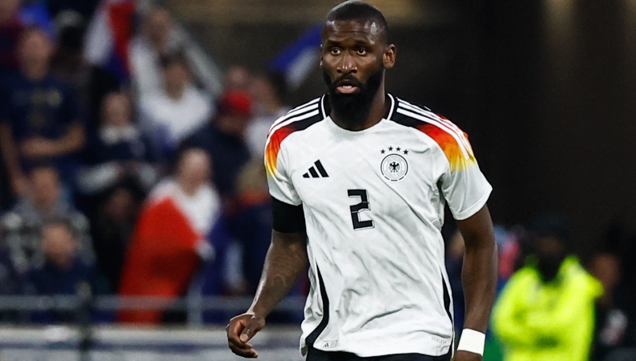 Ridiger morao da objašnjava Nemcima "radikalni" islamski pozdrav