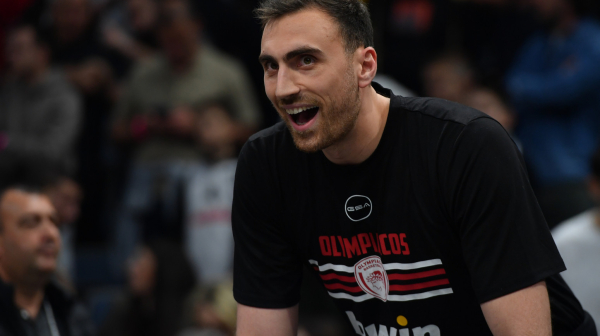 Ovo niko nije očekivao: Milutinov izvređan u crno-beloj Areni