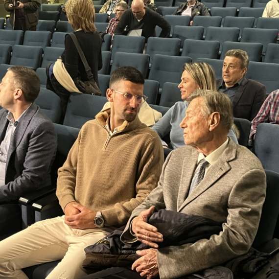 Đoković na projekciji filma "Nikola Pilić - Legenda" FOTO/VIDEO