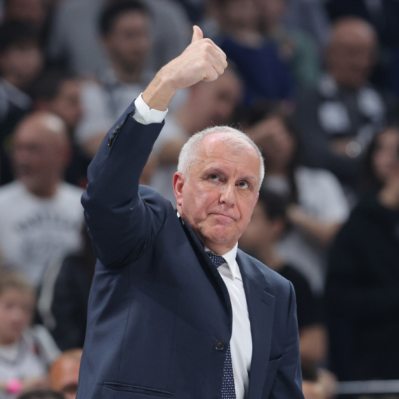 Obradović: Katastrofalno