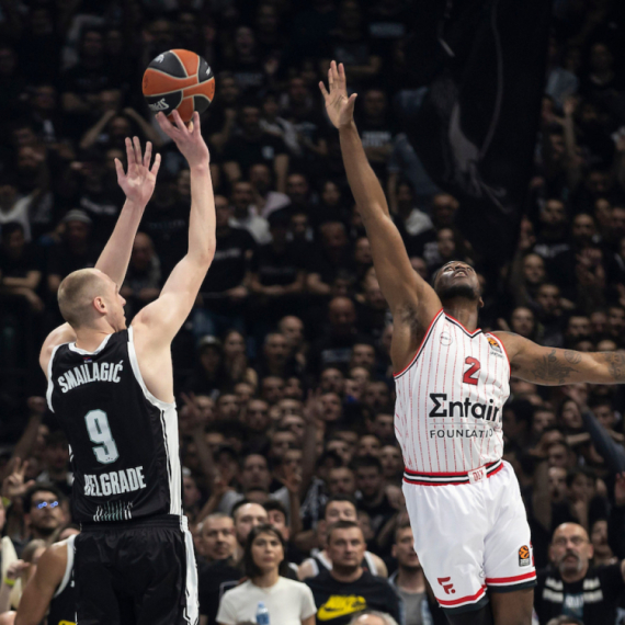 Partizan izgubio novu dramu – Olimpijakos preokrenuo -13 u poslednjoj četvrtini