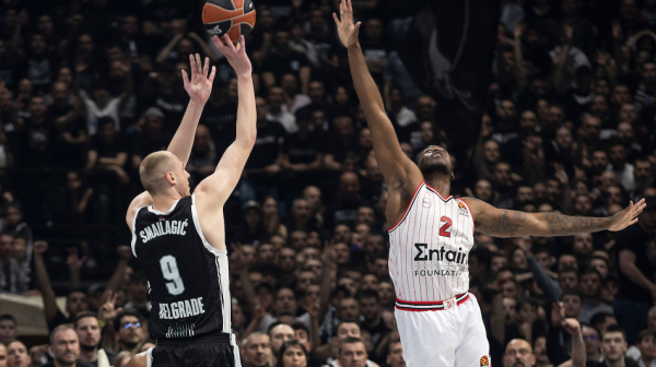 Partizan izgubio novu dramu – Olimpijakos preokrenuo -13 u poslednjoj četvrtini