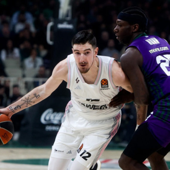 De Kolo kao Dušan Kecman VIDEO