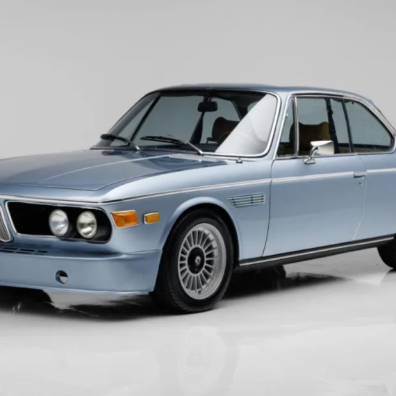Sjajan klasik na aukciji: BMW 3.0CS iz 1973. godine FOTO