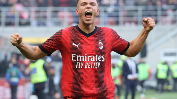 Jan-Karlo Simić: San mi je da igram za Srbiju VIDEO