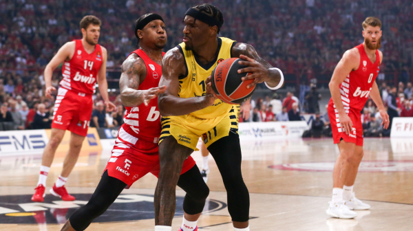 "On može da postigne 50 poena kad god hoće!" VIDEO