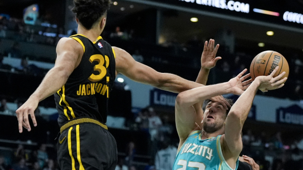 Micić brojao do deset, Pokuševski do šest protiv Voriorsa VIDEO