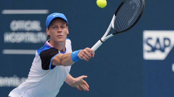 Sineru pobeda donosi skok na listi, ali koliko je daleko od Novaka?