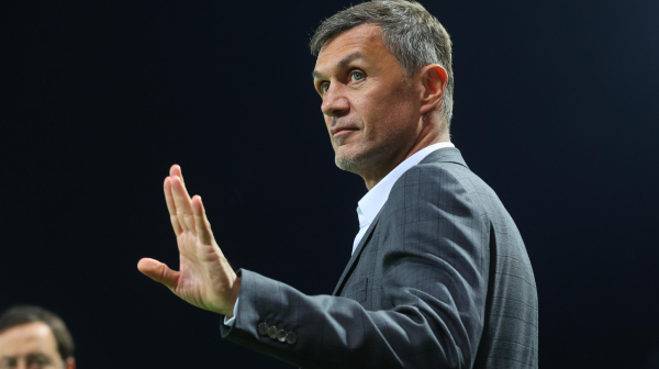 Maldini na meti Engleza