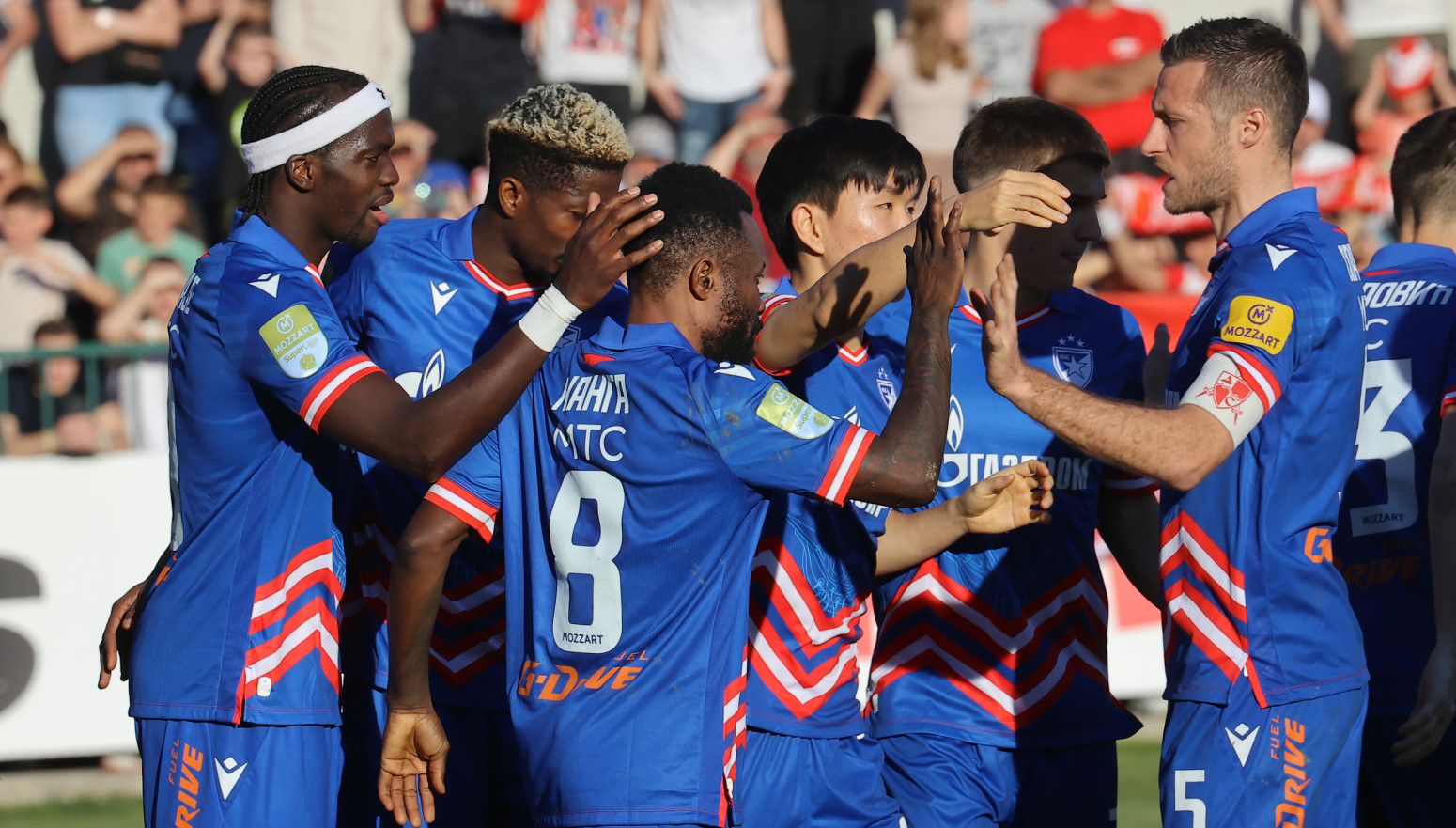 Burno u Ivanjici: Zvezda sporo krenula, ali lako trijumfovala – brine povreda Hvanga