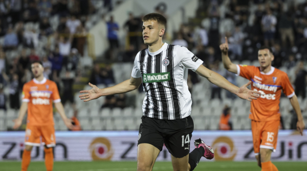 Partizan "porodio" pobedu – gol Baždara za ostanak u šampionskoj trci