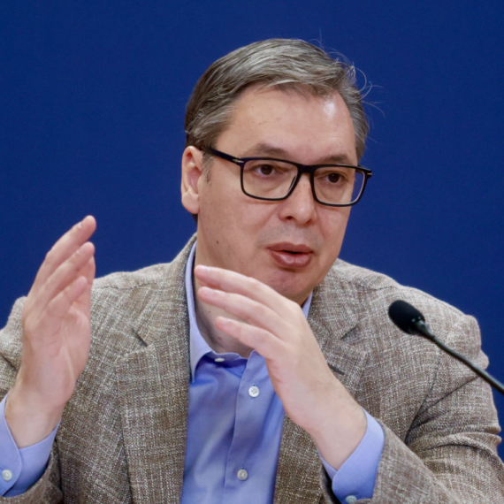 The extraordinary session of the Government of Serbia starts at 10 a.m.: Vučić will attend