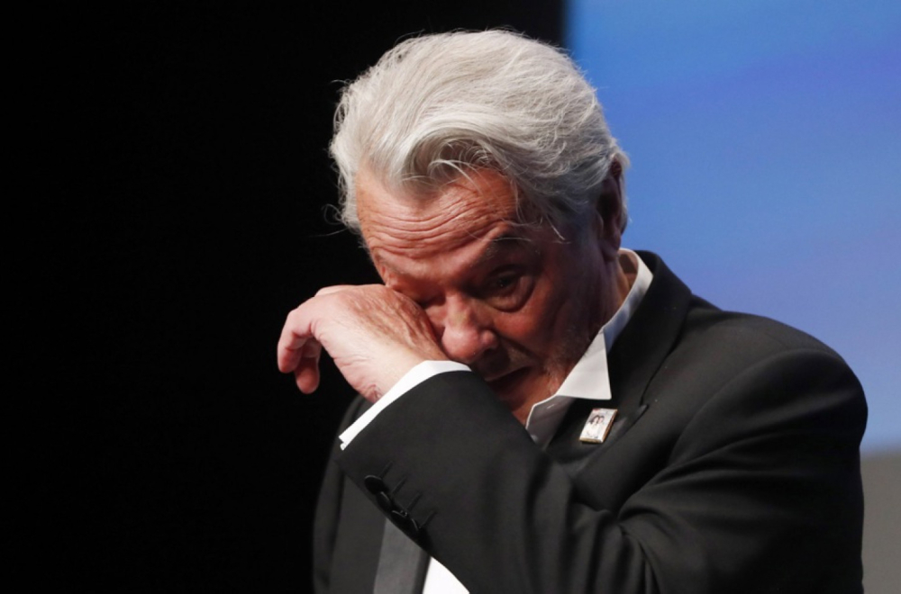 Mrtvog Alena Delona "razvlače" po sudovima: Odbijen zahtev za priznavanje očinstva FOTO