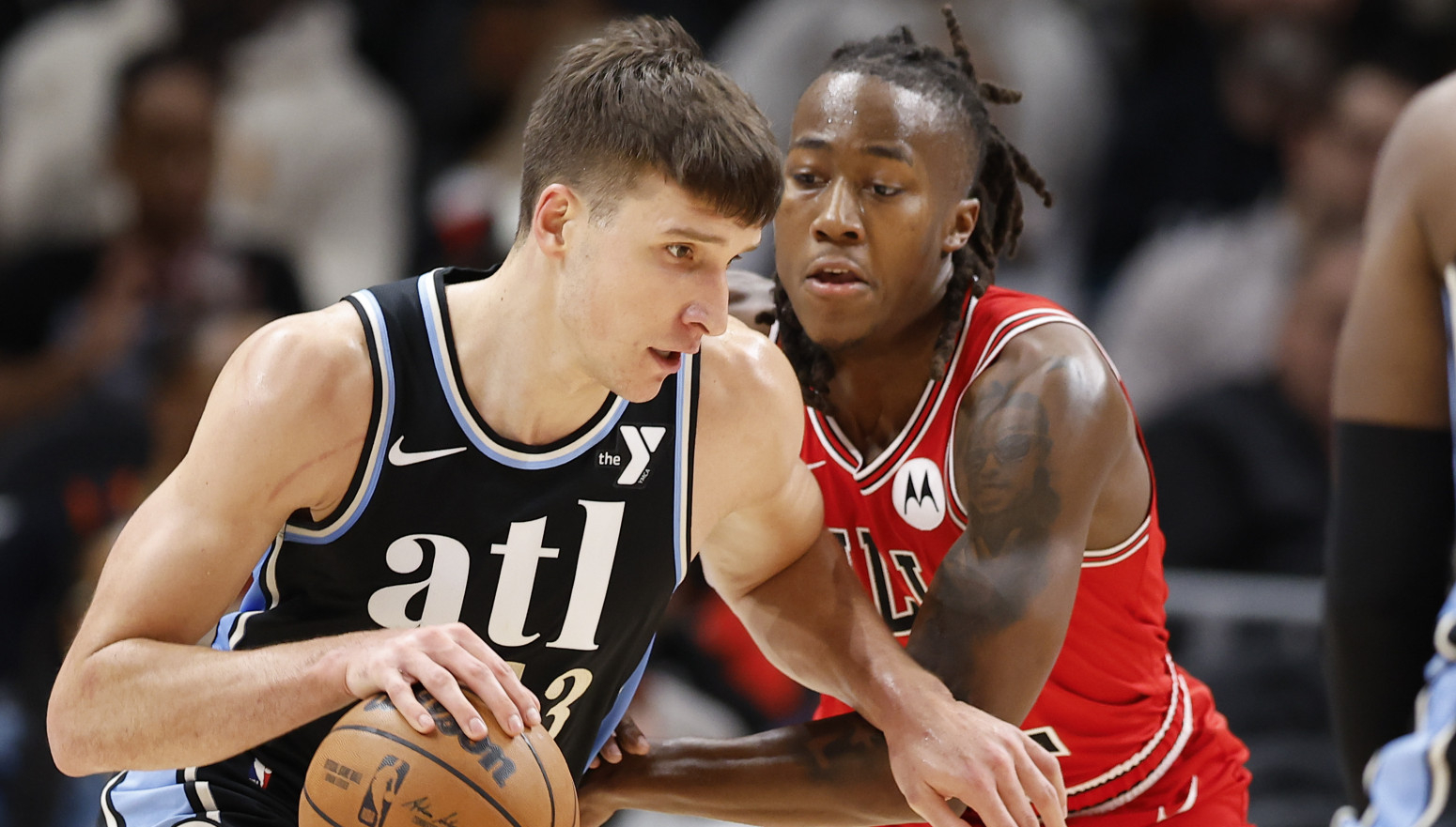 Bogdan kasnio, saigrač se "naljutio": "Ko dolazi? S*anje"; "Poštuj veterana, brate"