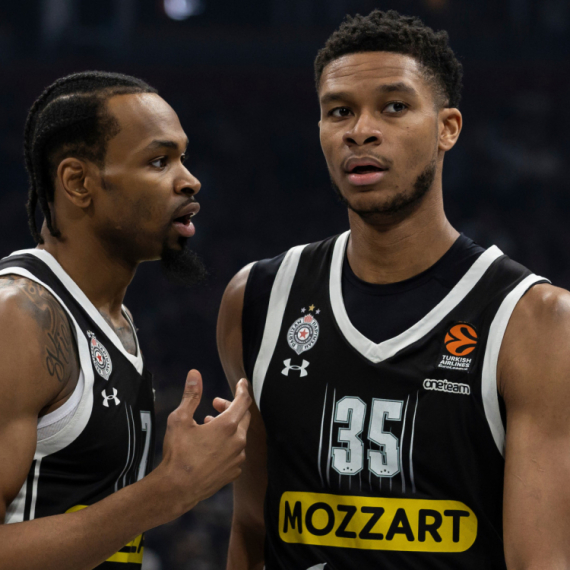 Jokićev saigrač zove Doužera: Voleo bih da je ovde