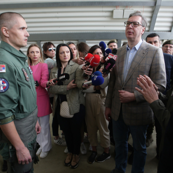 Vučić obišao jedinice PVO: "Videli ste samo deo naših mogućnosti" FOTO/VIDEO