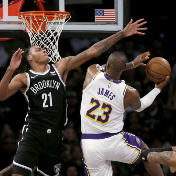 Lebron "kao vino" – 40 poena u pobedi nad Netsima VIDEO