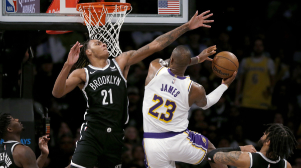 Lebron "kao vino" – 40 poena u pobedi nad Netsima VIDEO