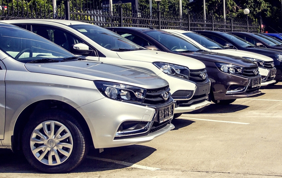 Rusi kupili fabrike za 1 cent, sada traže 1,3 milijarde dolara za njihovu prodaju