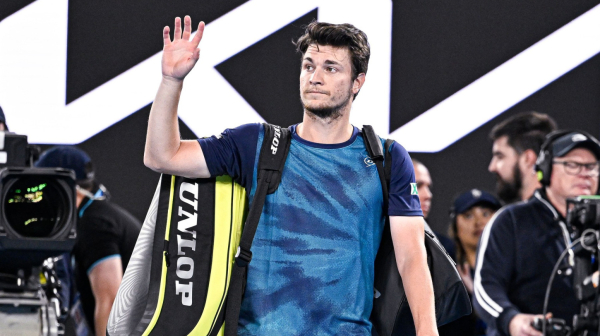 Kecmanović zaustavljen u prvom kolu u Eštorilu