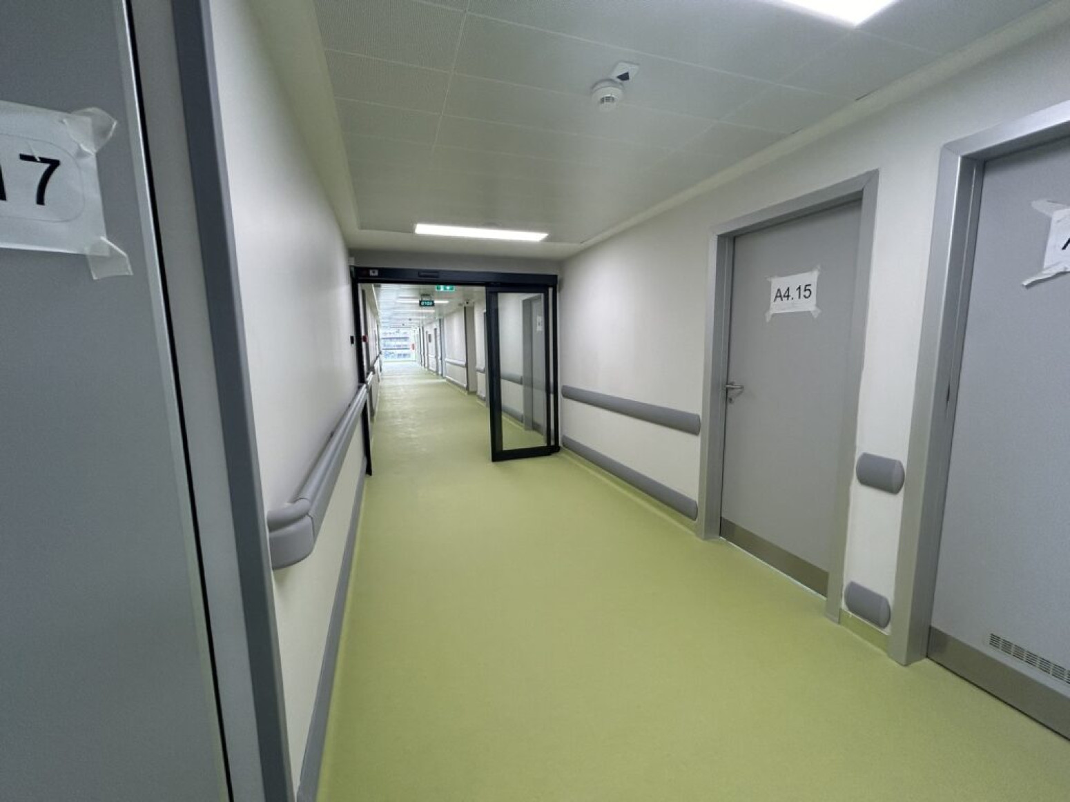 Privode se kraju radovi na rekonstrukciji Opšte bolnice u Leskovcu FOTO