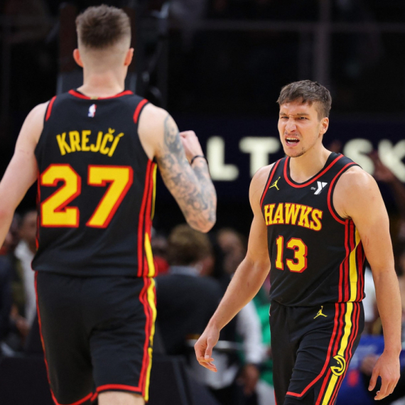 Dalekometna paljba Srba u NBA: Bogdan "sa logoa", Poku i Vasa kombo VIDEO