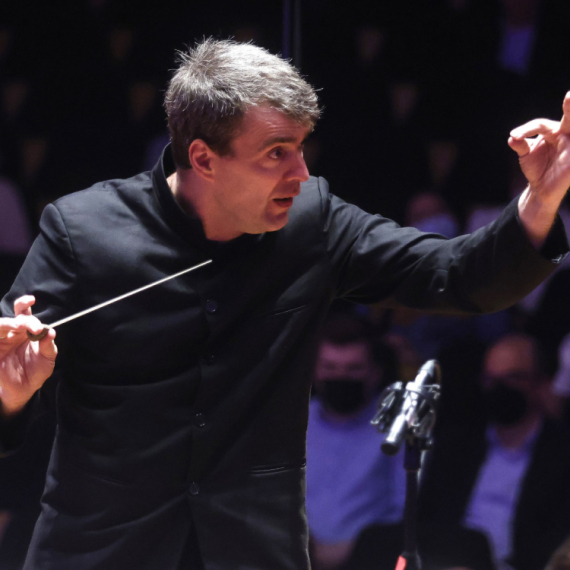 Beogradska filharmonija u visokom startu – Brams maraton sa Felcom