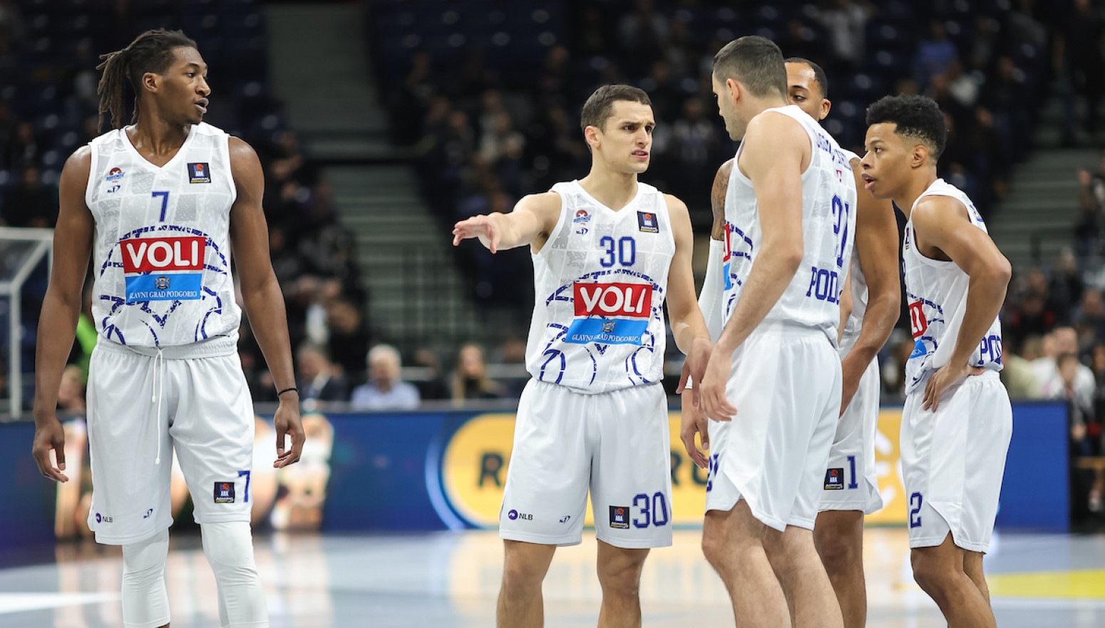 Valensiju pred finiš Evrolige pojačao bivši centar Budućnosti
