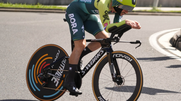 Roglič je toliko nadmoćan da pobeđuje i kad promaši cilj VIDEO