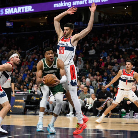 Vukčević se rekordom karijere pokazao protiv Adetokumba VIDEO