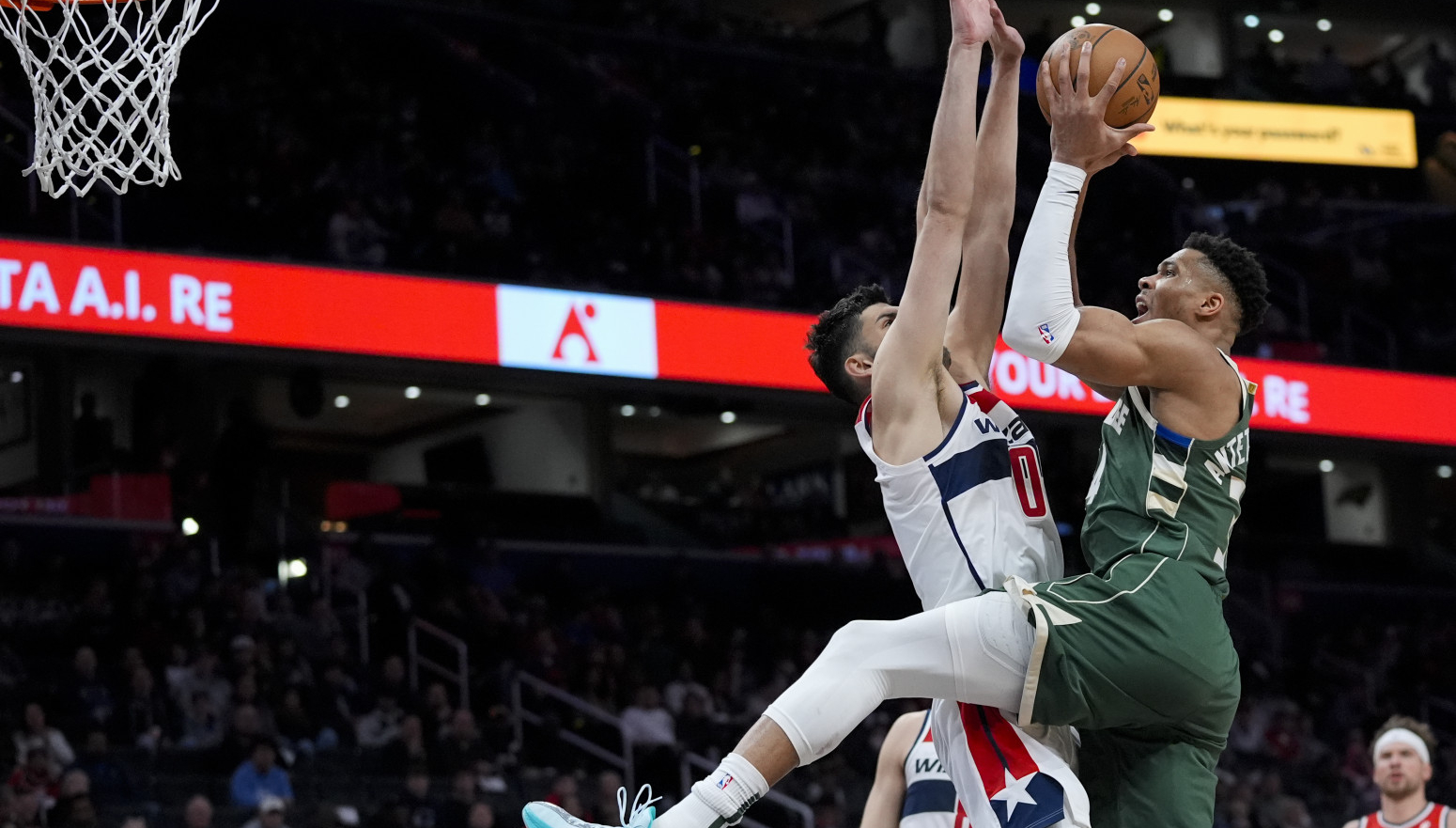 Vukčević rekao Janisu da je Grk: "Razmišlja da igra za Grčku"