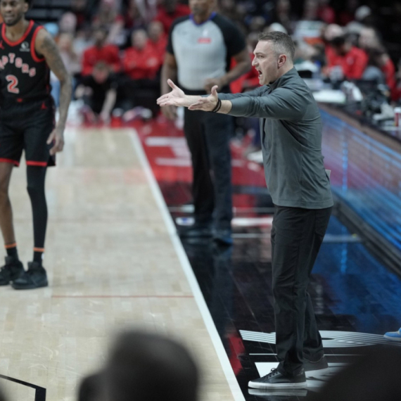 Lejkersi produžili agoniju Rajakovićevog Toronta