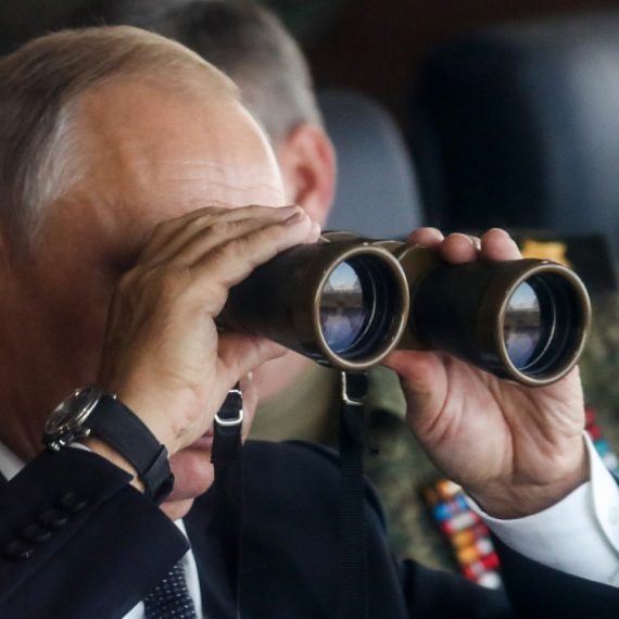 "Zveckaće" nestrateško nuklearno oružje, i to danas