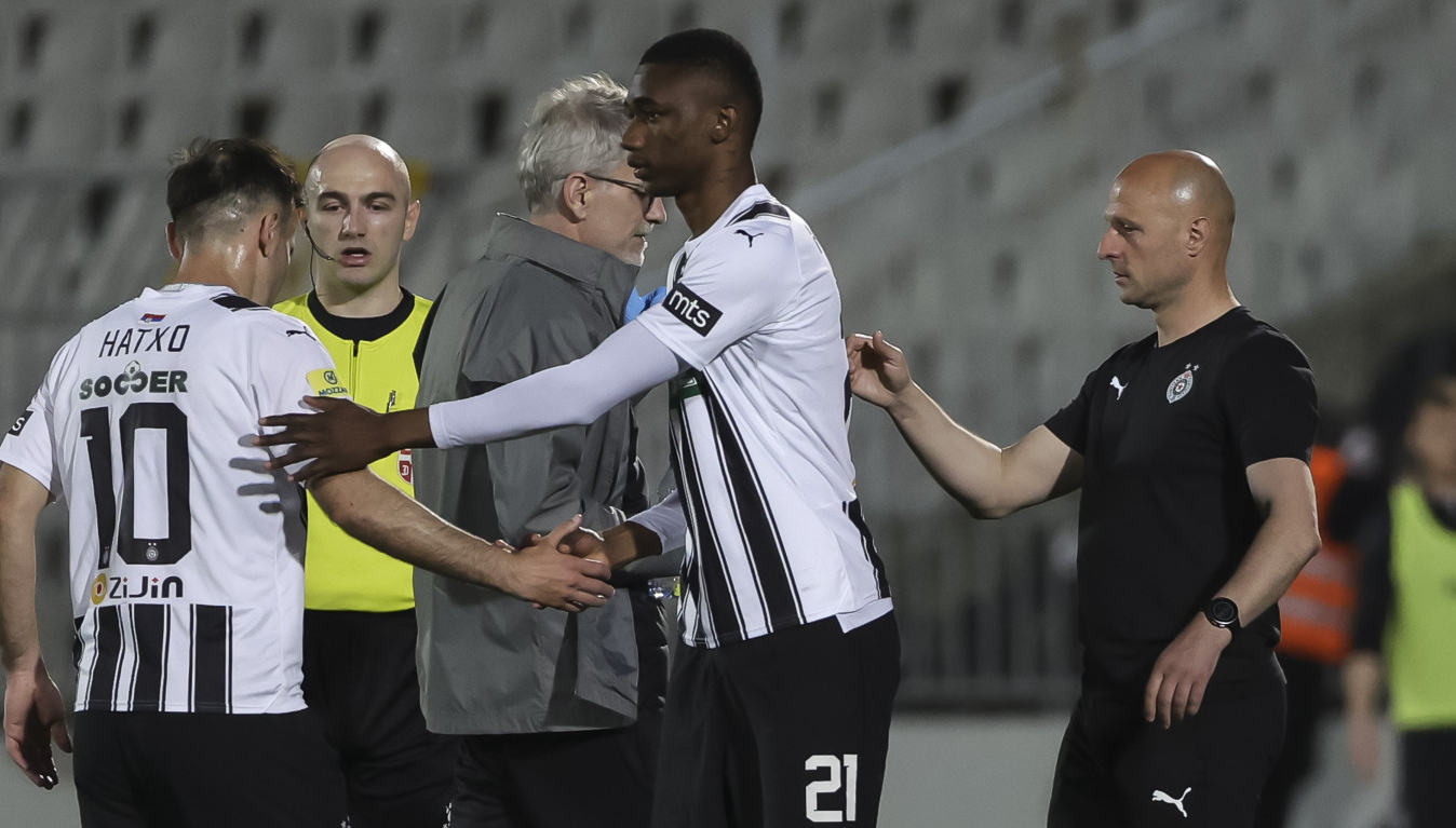 Duljaj se oprostio od igrača i saradnika