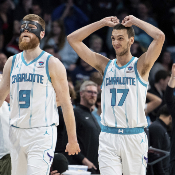 Pokuševski drugi strelac Hornetsa VIDEO