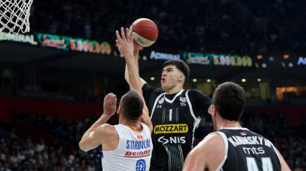 Vukčević zvao saigrača iz Partizana za savet zbog Dejvisa VIDEO