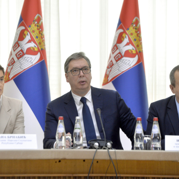 Vučić pozvao MUP: Uradite sve što treba u vezi ubijene devojčice; "Neverovatno kakvi monstrumi postoje"