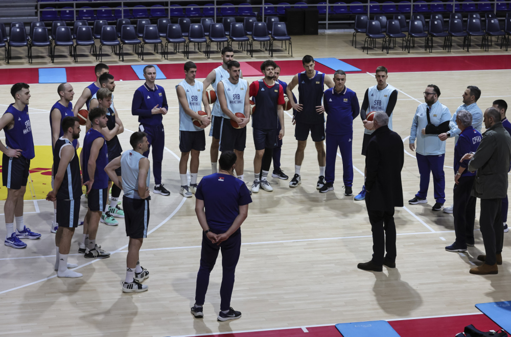 Dvomeč Srbije i Francuske pre OI u Parizu