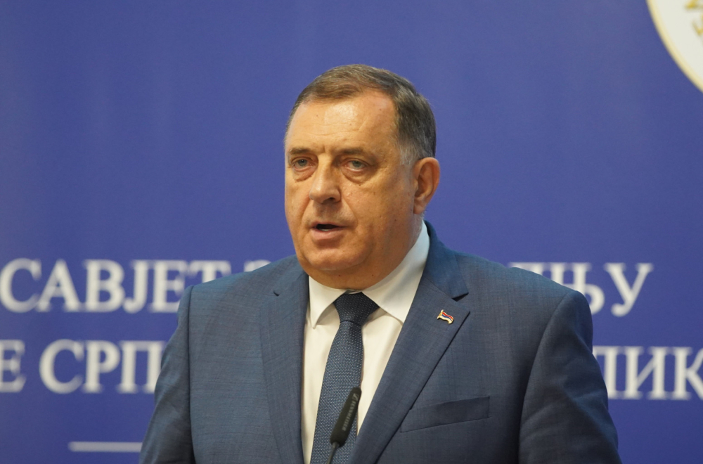 Dodik: Rezolucija o Srebrenici pokazuje koliko je sve prekriveno lažima