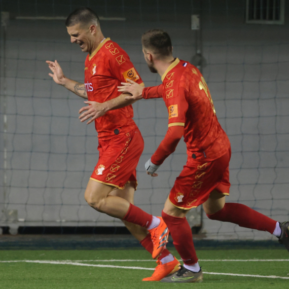 Gol sezone u Kruševcu – "makazice" isekle Javor VIDEO