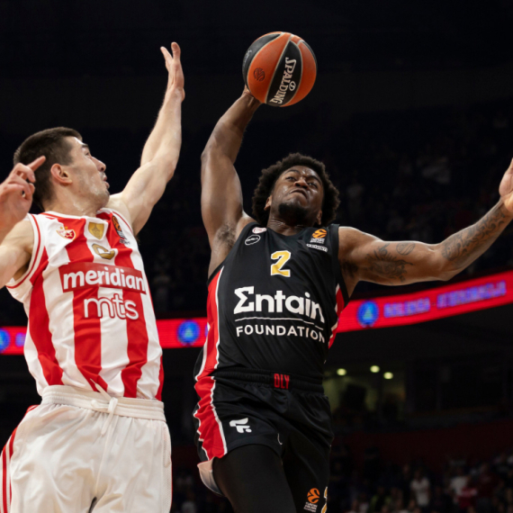 Spektakl za kraj evroligaških noći u "Areni" – slavlje Zvezde pokvario Mozes Rajt