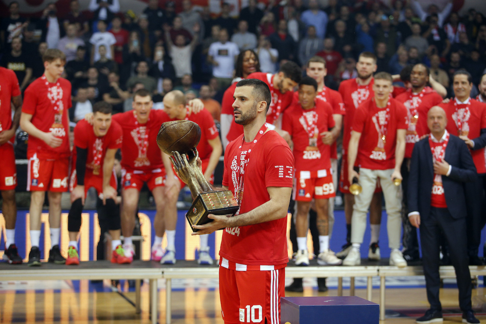 Zvezdina borba tek počinje