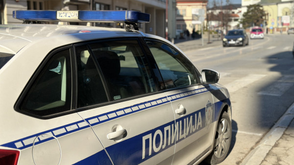 Provalio u porodičnu kuću i ukrao 470.000 dinara: Uhapšen osumnjičeni