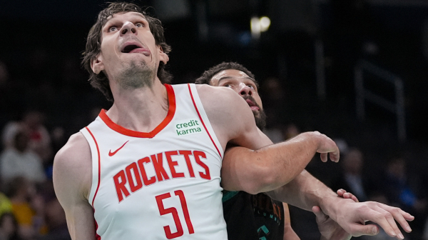 Marjanović odlazi iz NBA lige sa boljom statistikom od Karija i Durenta