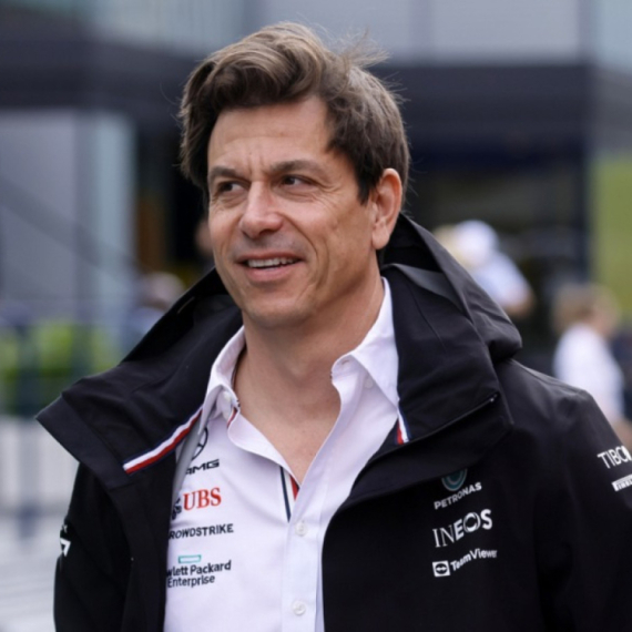 Volf veruje u povratak – Fetel u Mercedesu od 2025. godine?