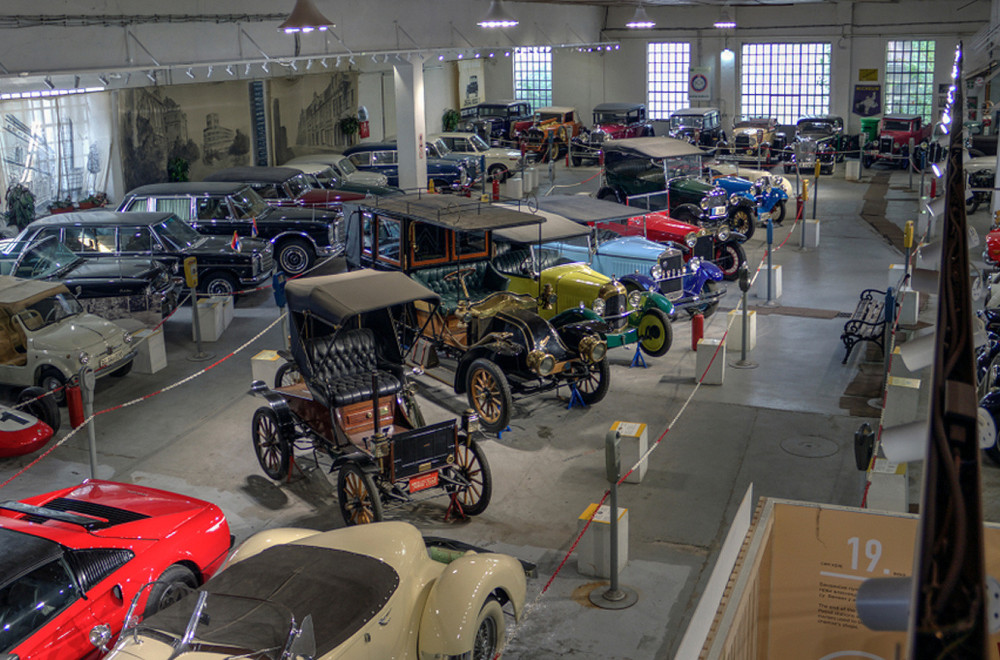 Konačno poznato gde se seli Muzej automobila u Beogradu