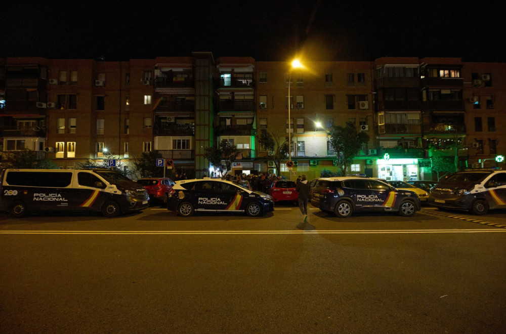 Haos u Madridu: Policija upadala u kuće i hapsila