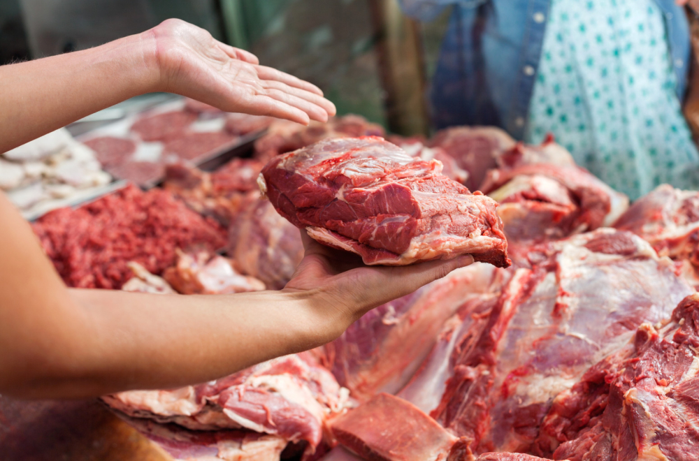 Cena mesa i jaja pred Uskrs: Istražili smo koliko novca je potrebno za uskršnju trpezu